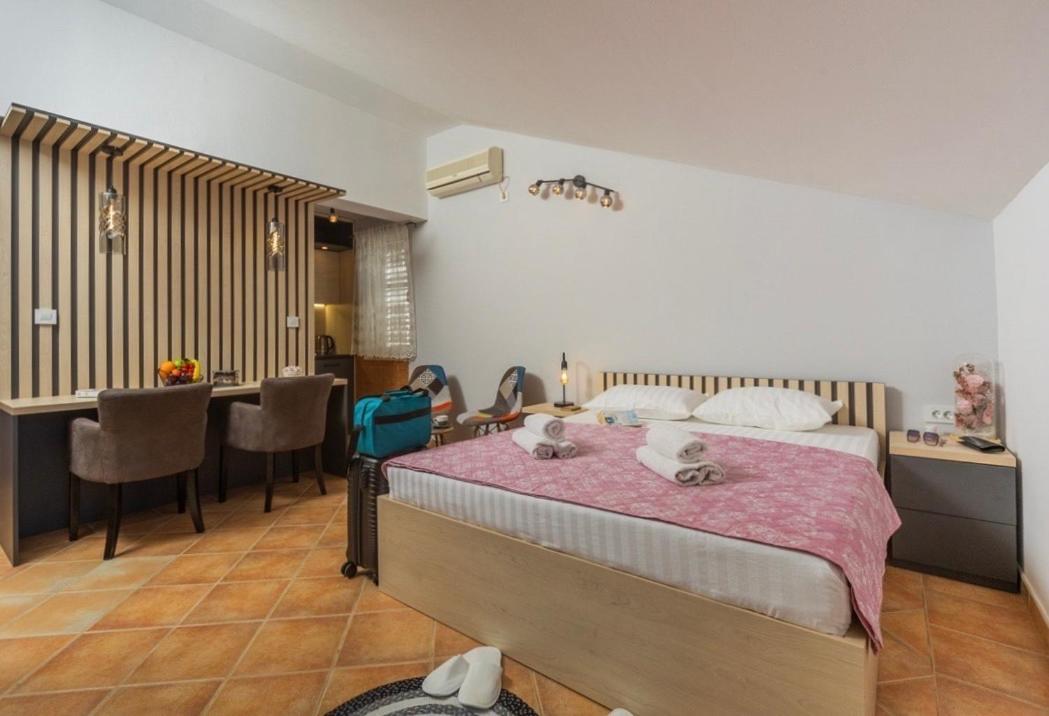 Adzic Apartments Budua Esterno foto
