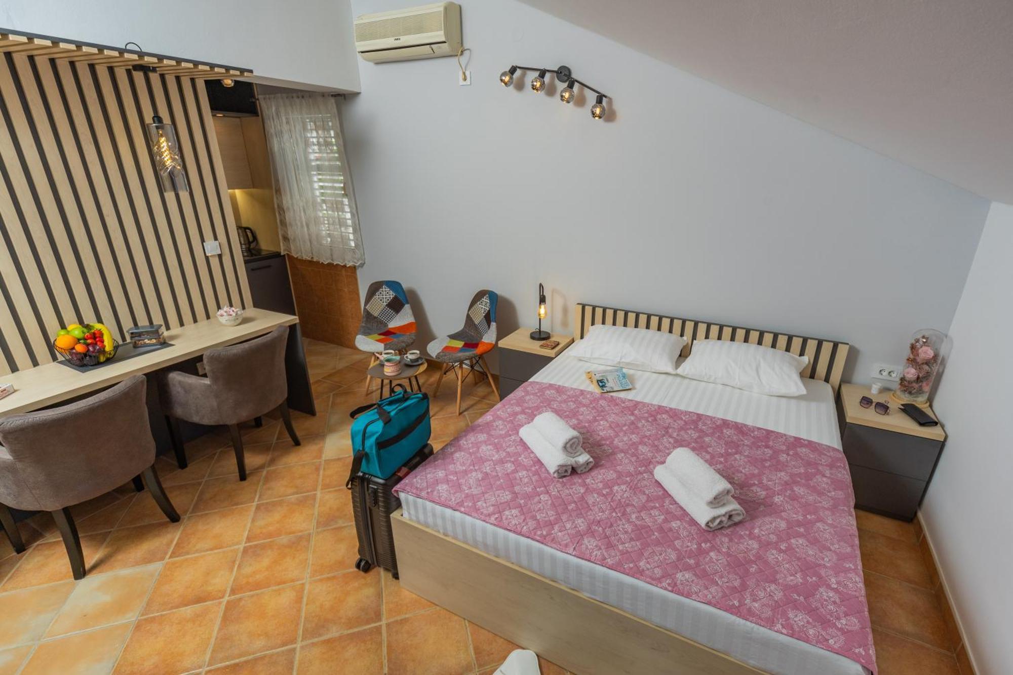 Adzic Apartments Budua Esterno foto