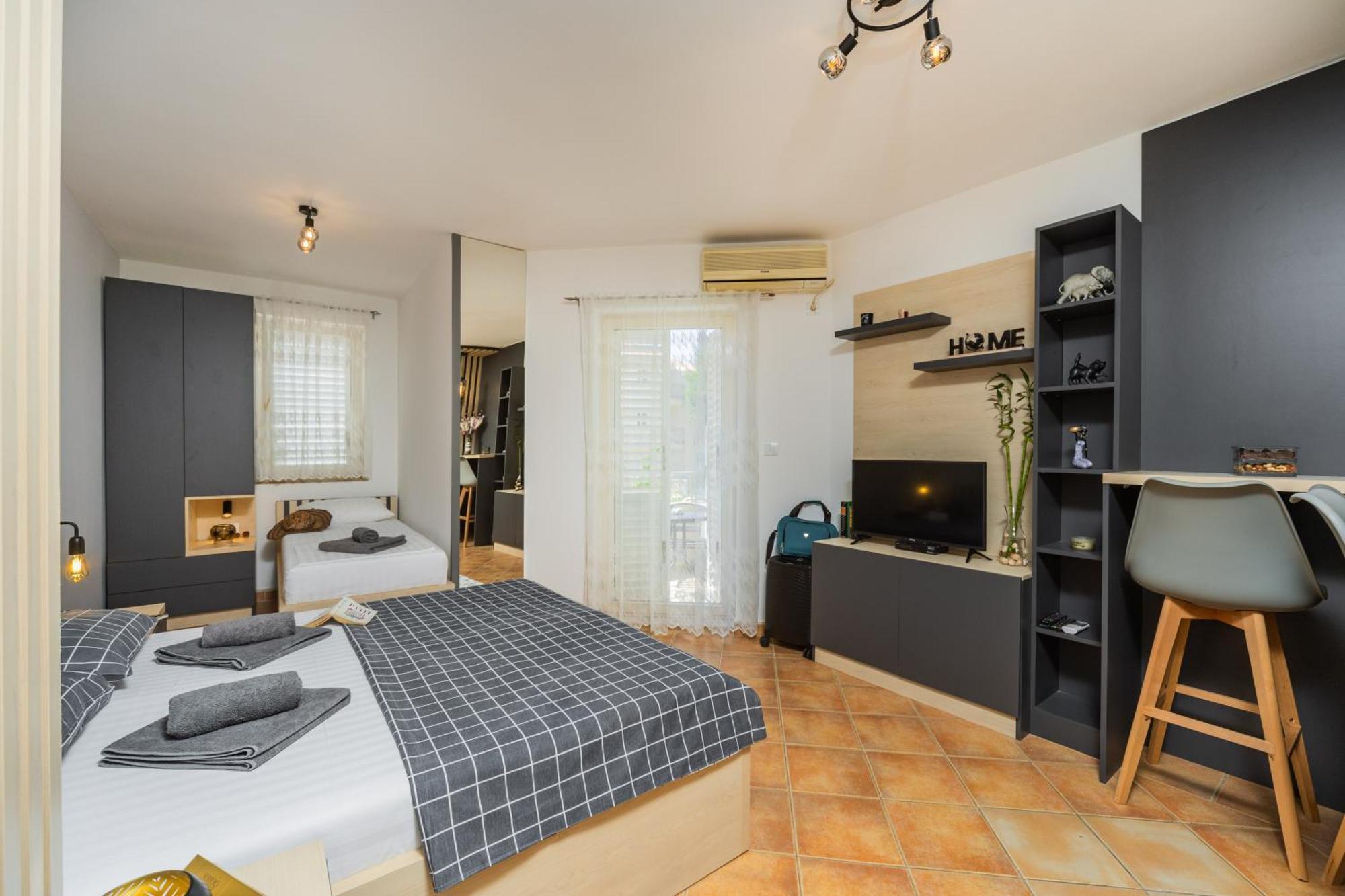Adzic Apartments Budua Esterno foto