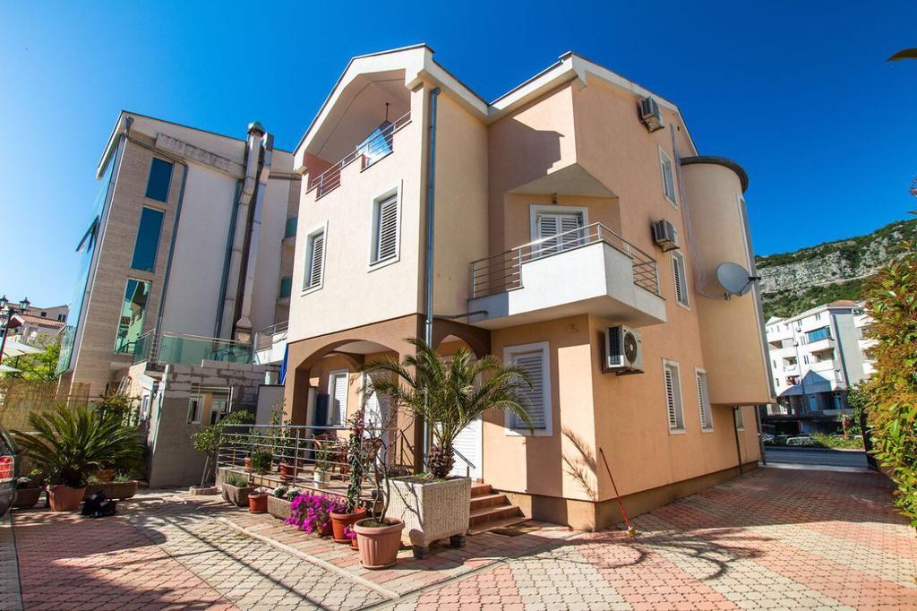 Adzic Apartments Budua Esterno foto