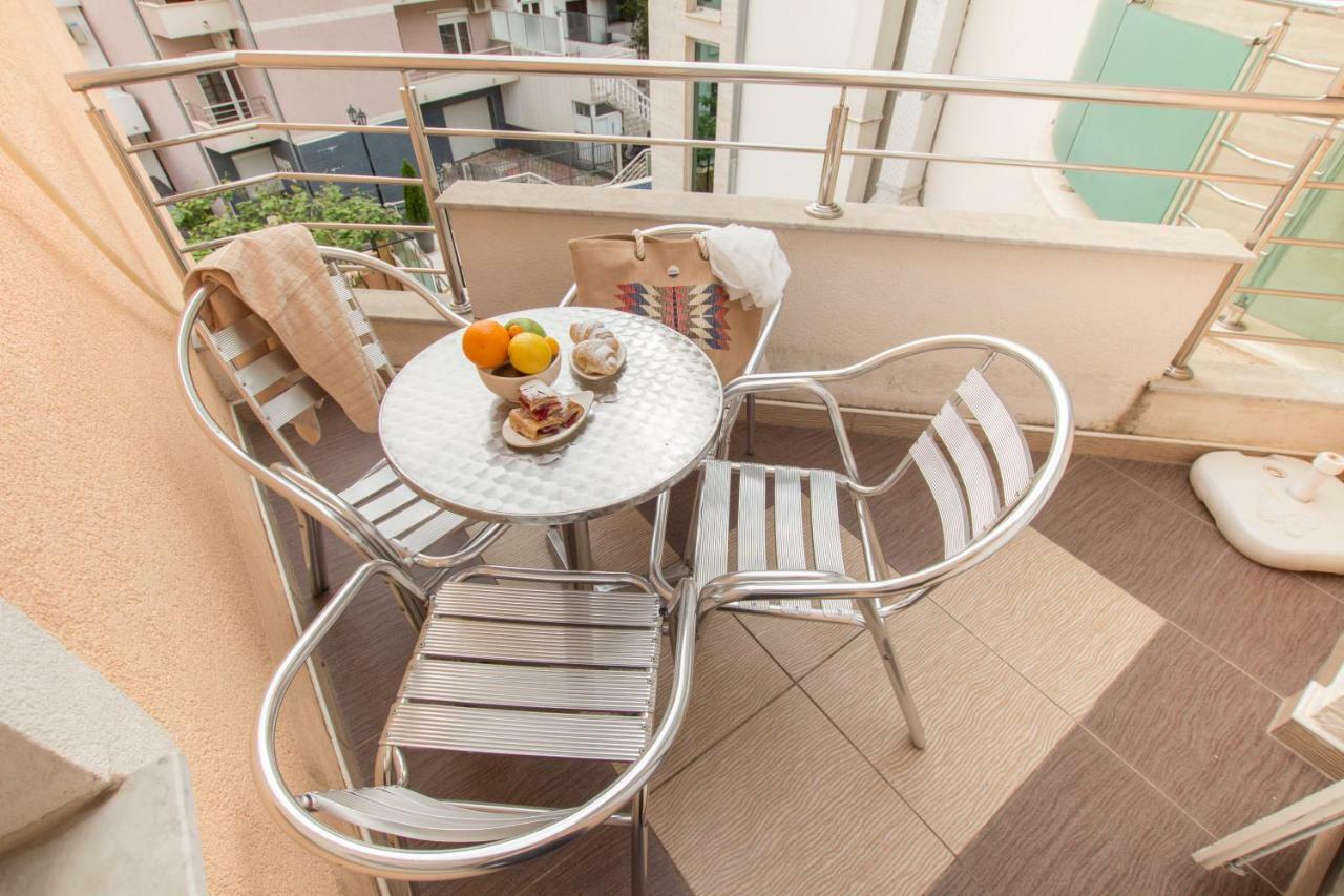 Adzic Apartments Budua Esterno foto