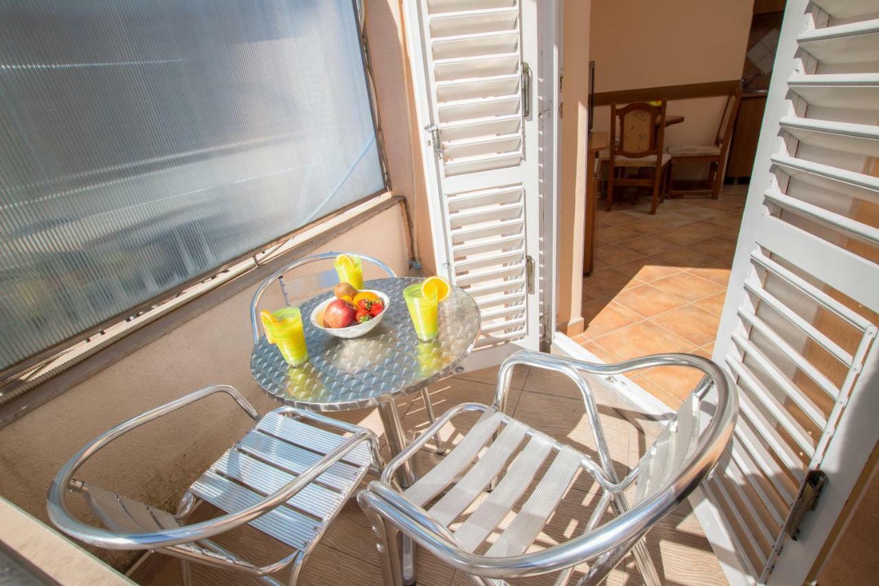Adzic Apartments Budua Esterno foto