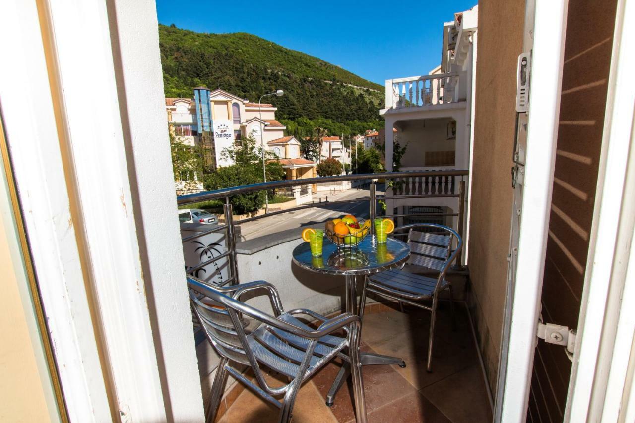 Adzic Apartments Budua Esterno foto